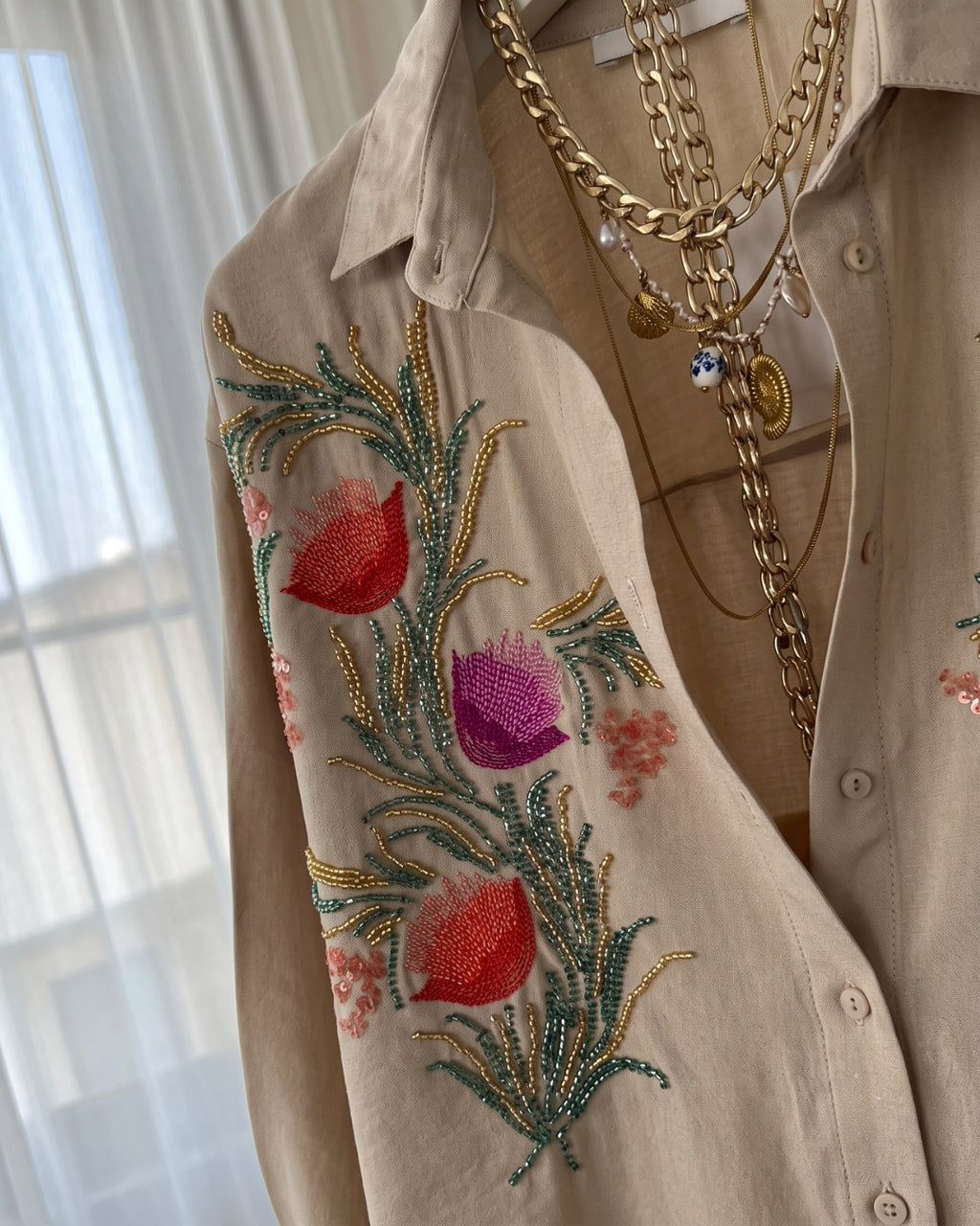 Novara - Cream Noir Floral Embellished Luxury Set