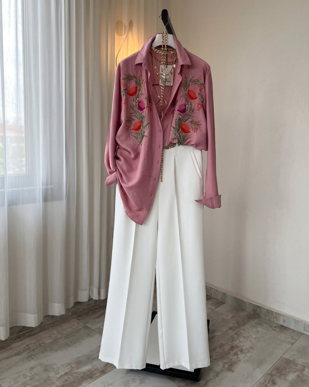 Novara - Pink Noir Floral Embellished Luxury Set