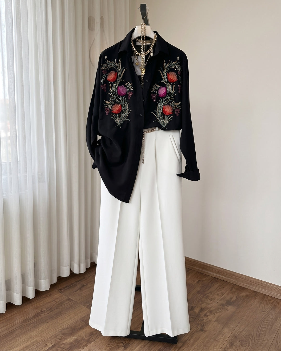 Novara - Black Noir Floral Embellished Luxury Set