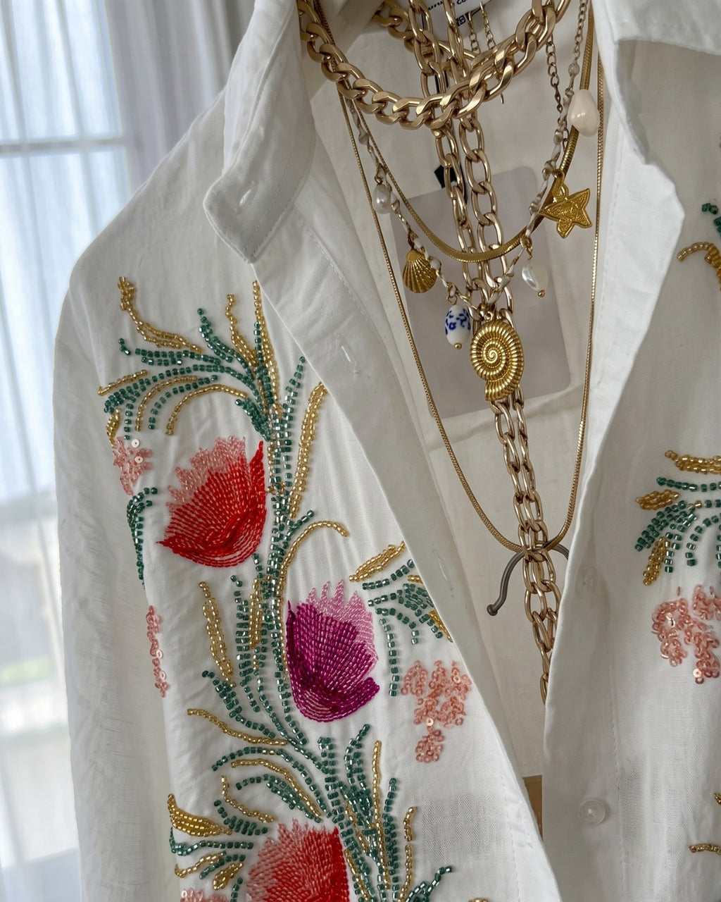 Novara - White Noir Floral Embellished Luxury Set