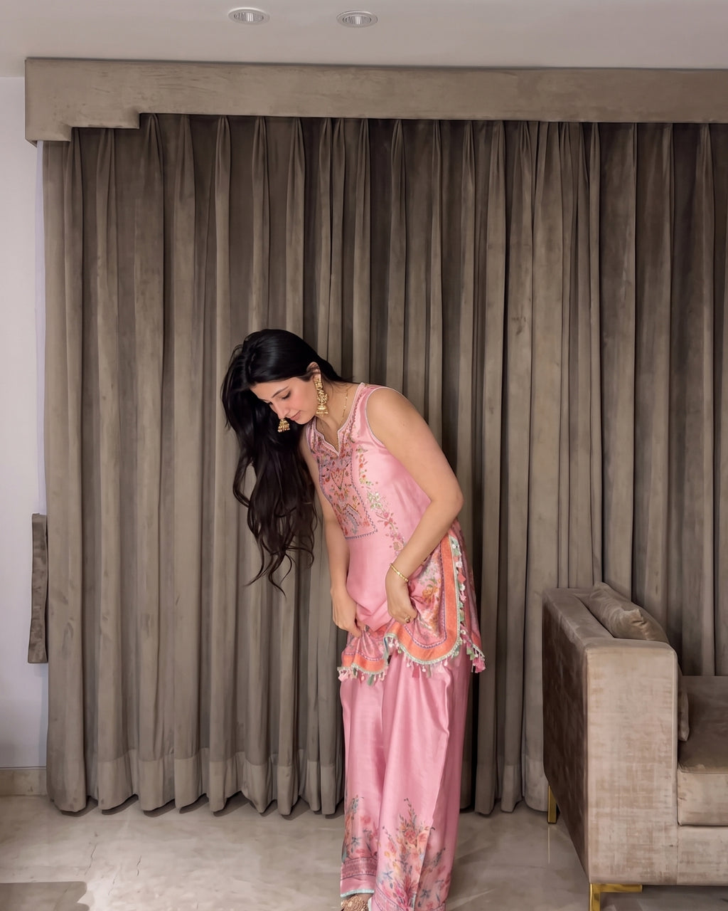 Amaira - Pink Floral Printed Kurta Pant Set