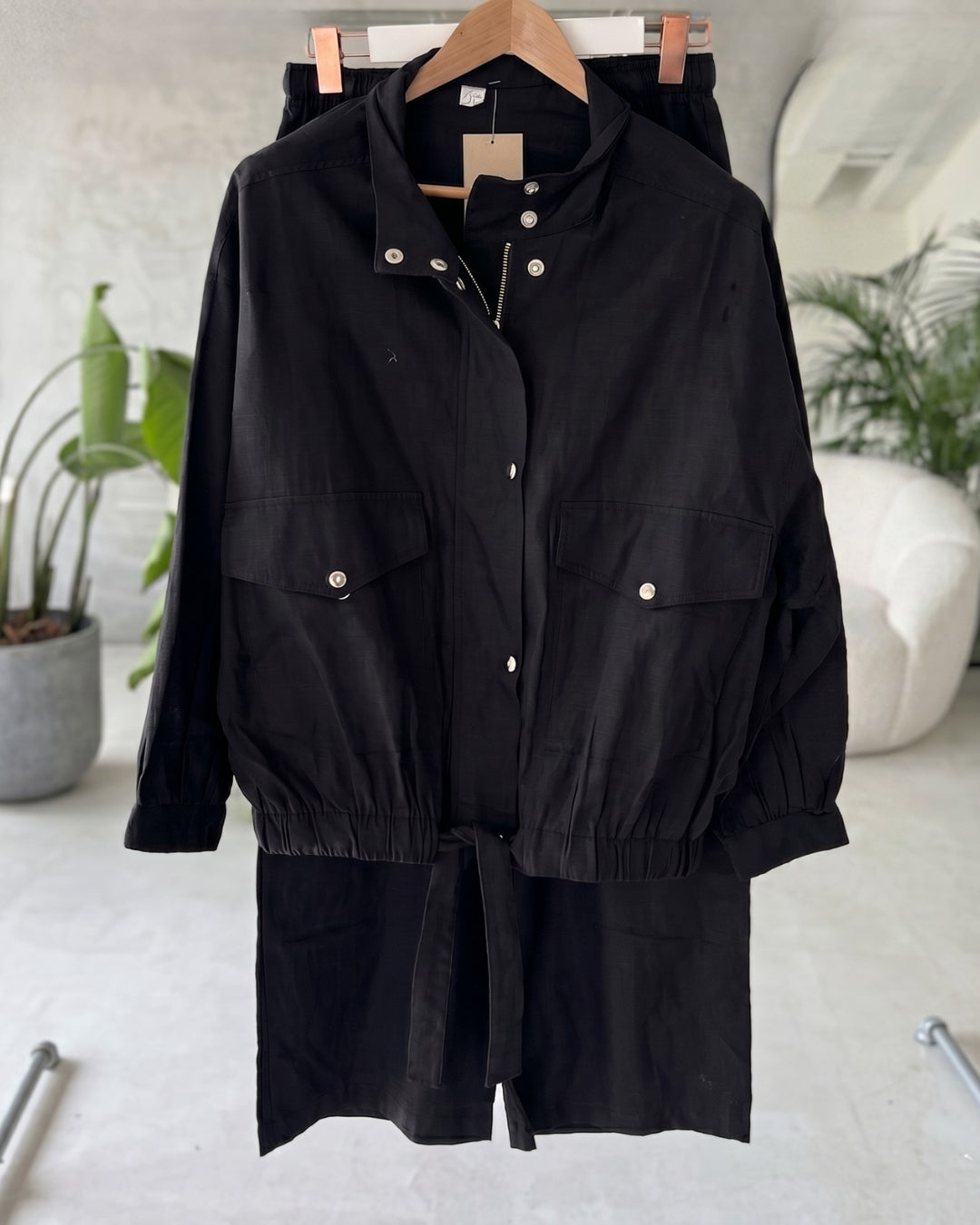 Kia - Black Premium Cargo Co-Ord Set
