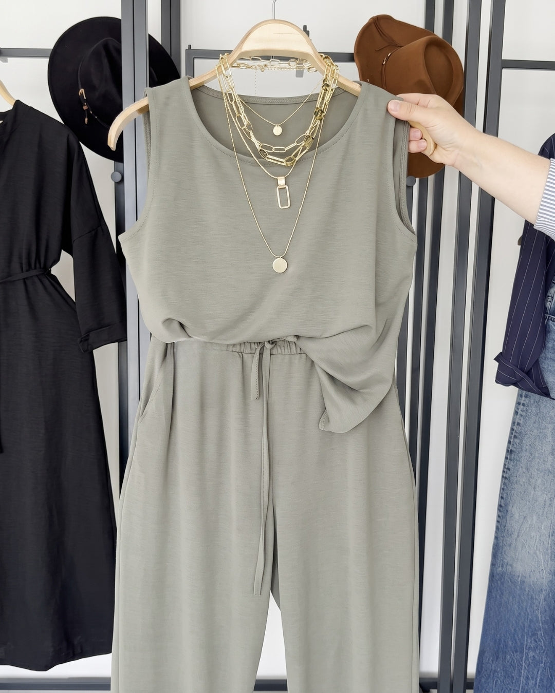 Kriva - Premium Linen Blend Sleeveless Co-Ord Set